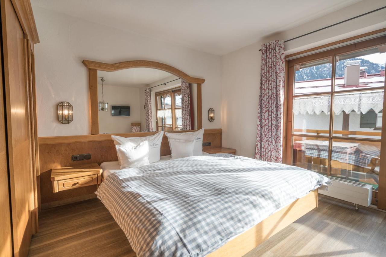 Ferienwohnungen Alpentraum - Landhaus Im Oberen Markt Oberstdorf Zewnętrze zdjęcie